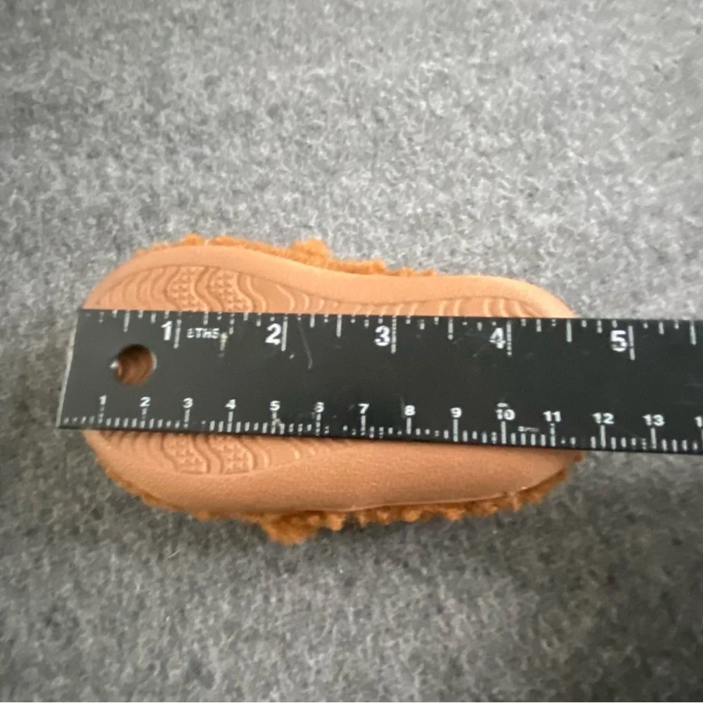 Wonder Nation Baby‎ Slippers Size 4 Brown Dog  Slip On Fuzzy Shoes New